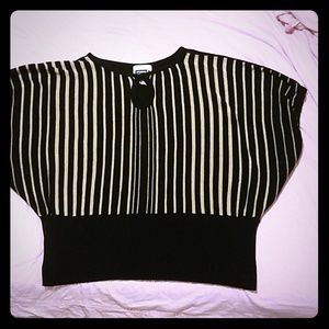 Studio 8 black and tan stripe short sleeve sweater